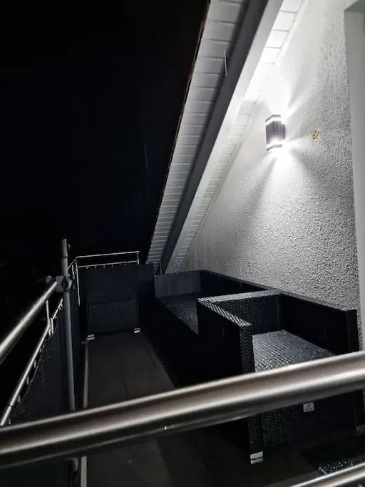 1,5 Zimmer Ferienwohnung Apartment In Ruhiger Lage Stadtnah Neu In Brunnthal Německo