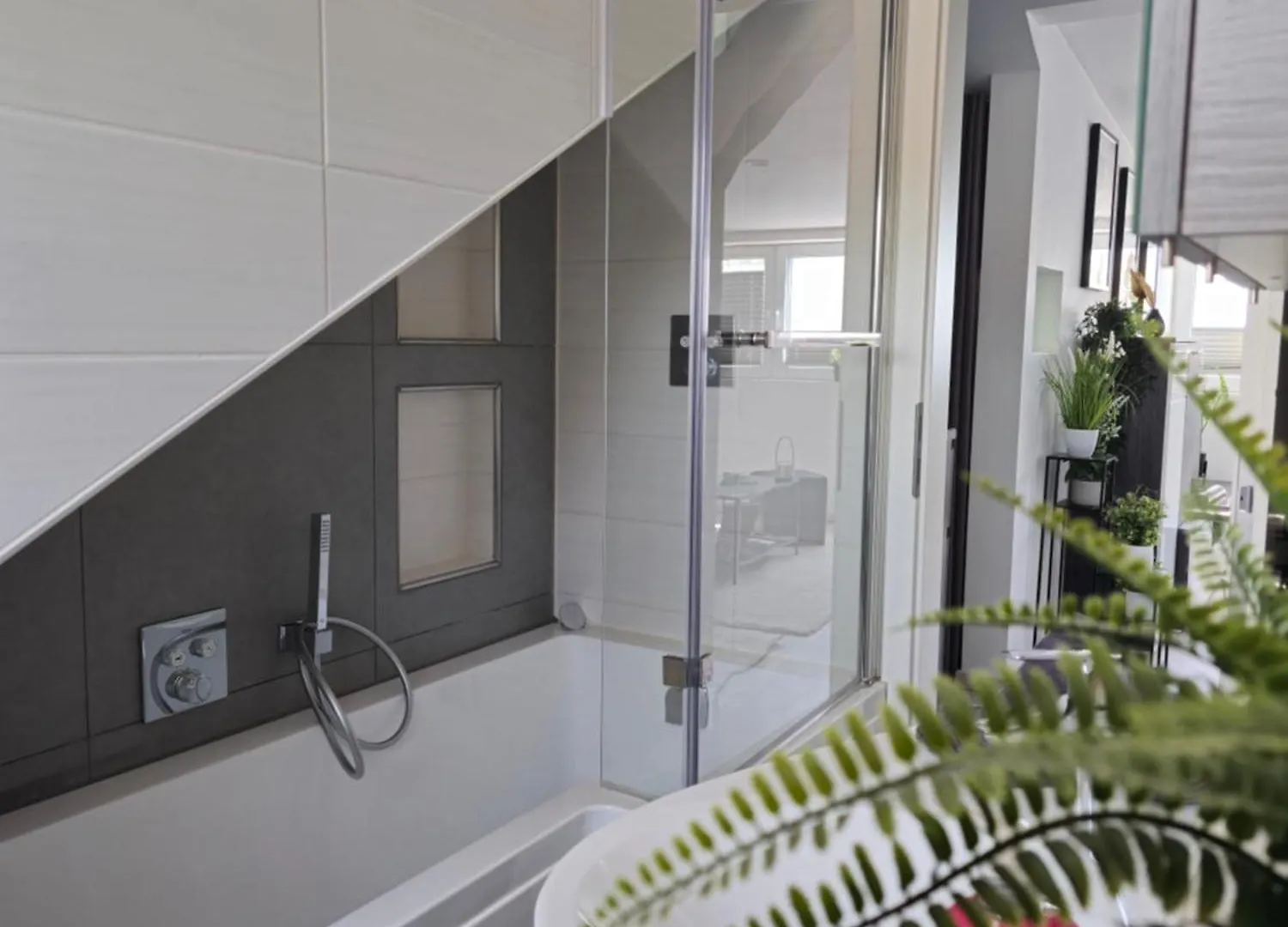 1,5 Zimmer Ferienwohnung Apartment In Ruhiger Lage Stadtnah Neu In Brunnthal